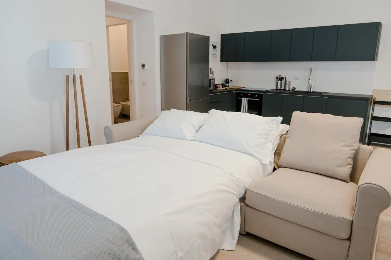 Ferienwohnung Borgovico Garden - The House Of Travelers Como Italien