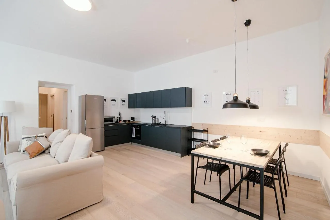 Apartament Borgovico Garden - The House Of Travelers Como 0*,  Włochy