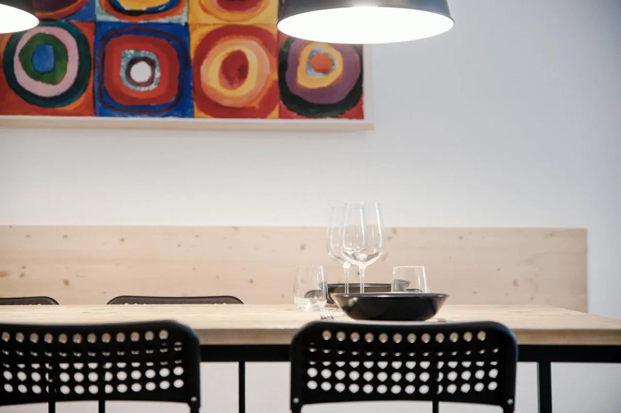 Apartment Ferienwohnung Borgovico Garden - The House Of Travelers Como Italien