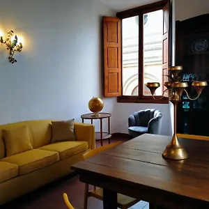 Residenza Uffizi Apartment Florence
